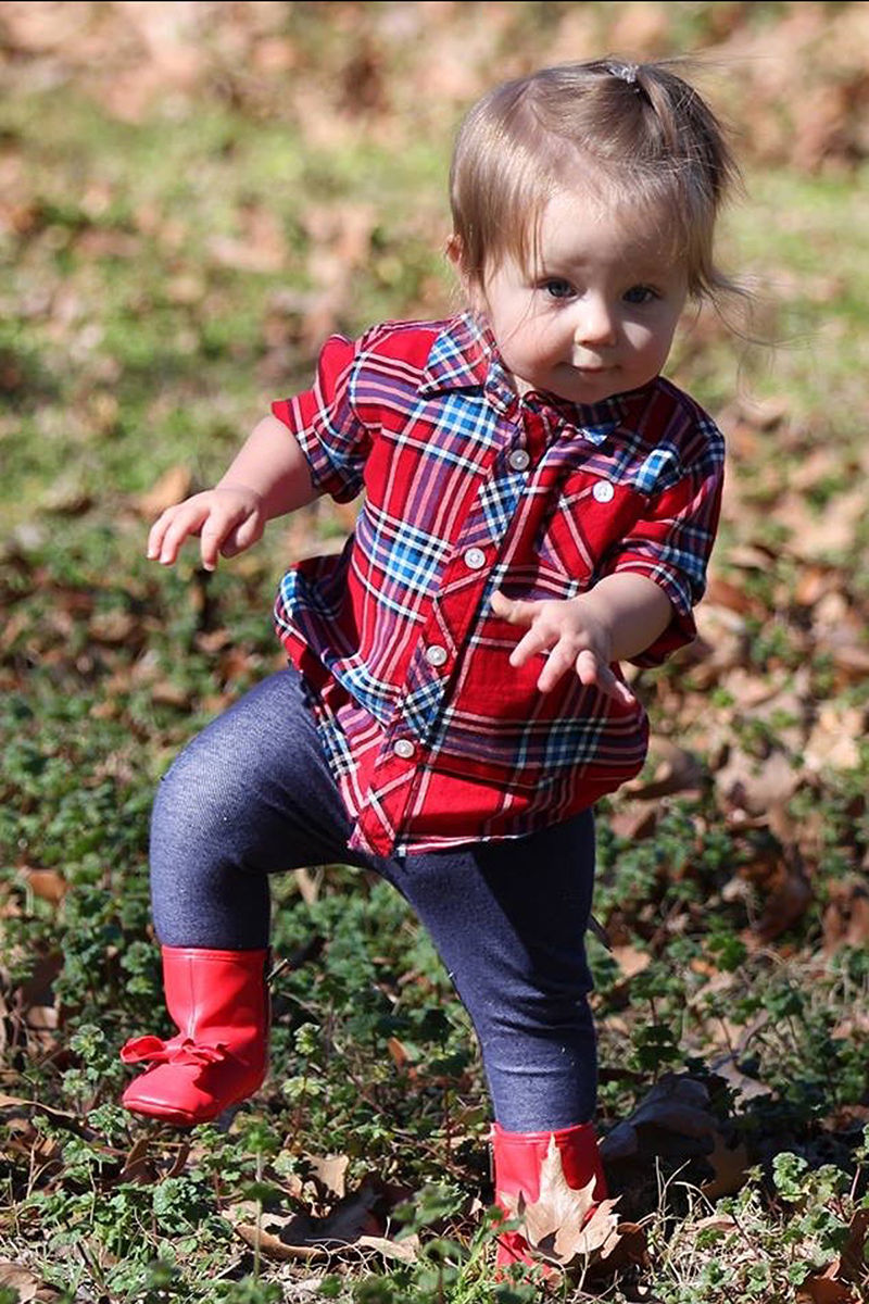 Amelie Leaves